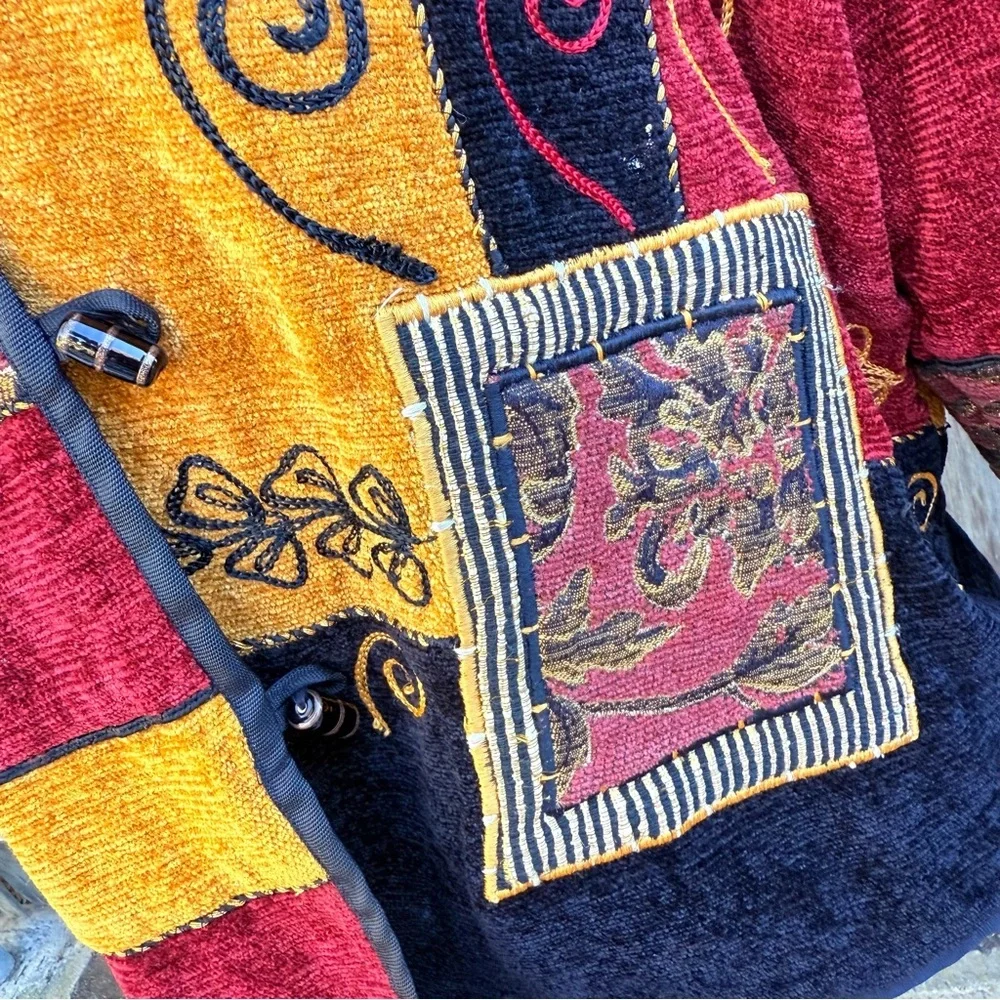 Vintage Allure Maroon Gold Tapestry Patchwork Embroidered Velour Cardigan Small - Picture 5 of 7
